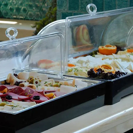 The Central House Galata 3*